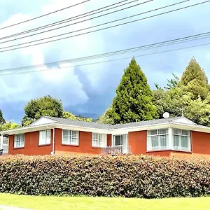 Just Like Your Own House -free Wine , Rotorua New Zealand
