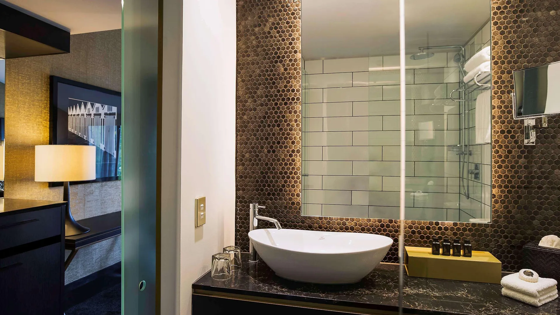 Moevenpick Hotel Wellington 5*,